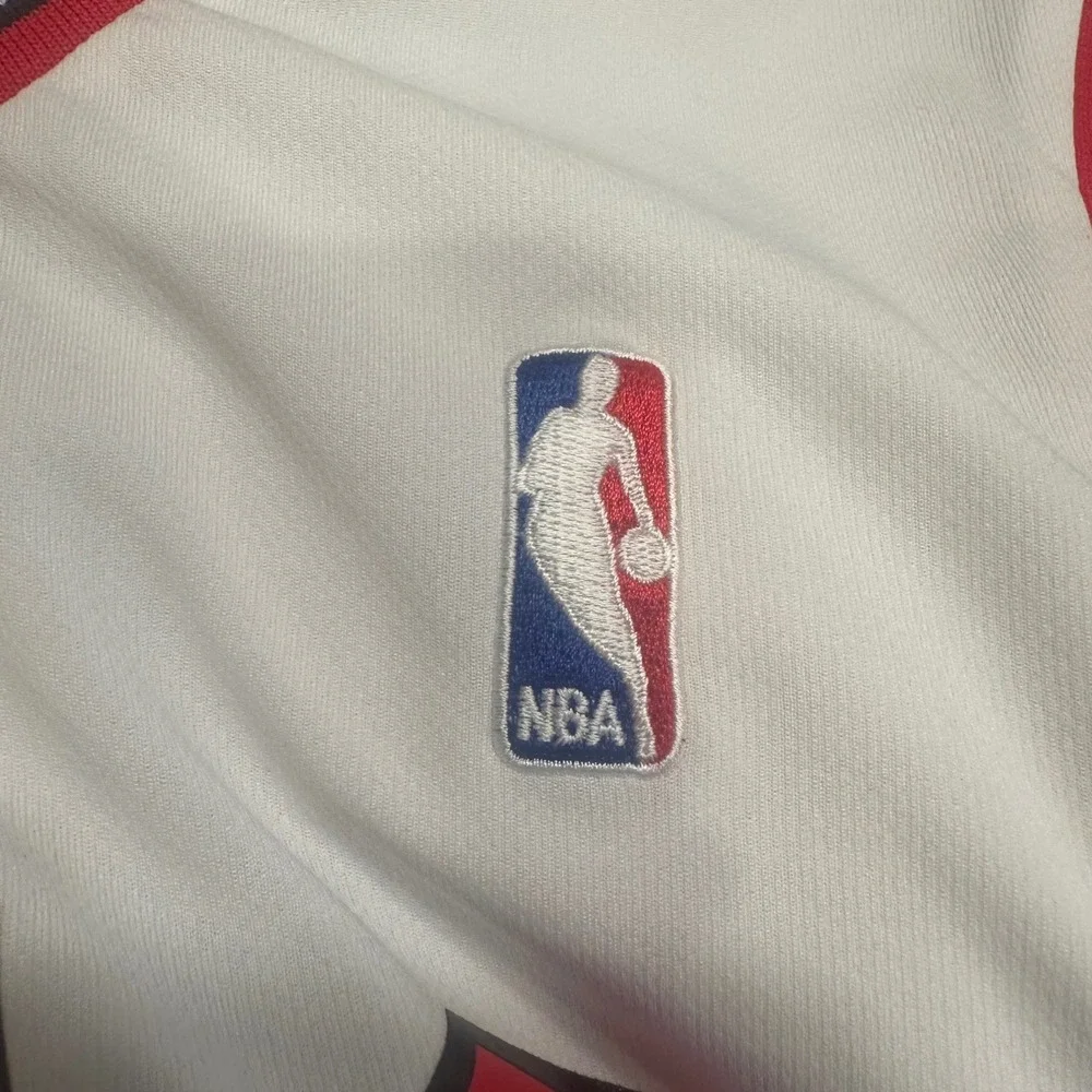 Adidas Chicago Bulls Derrick Rose 1 NBA Jersey White Mens Small Z818A 10